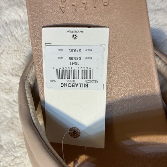 NWT Billabong Sandals Women's Serena Taupe Cross-Strap Comfy - Picture 8 of 9